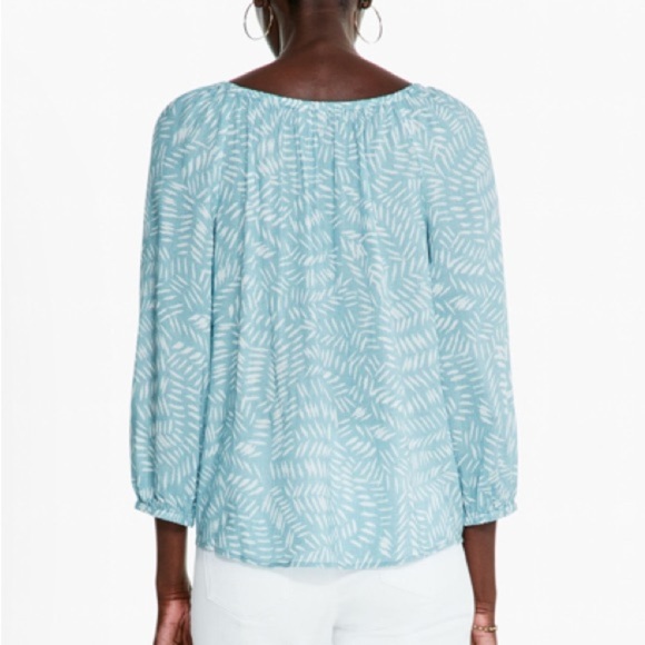 NWT NIC + Zoee Women's Blue Patterned In Stitches Buttondown Top (Medium) - Picture 4 of 10
